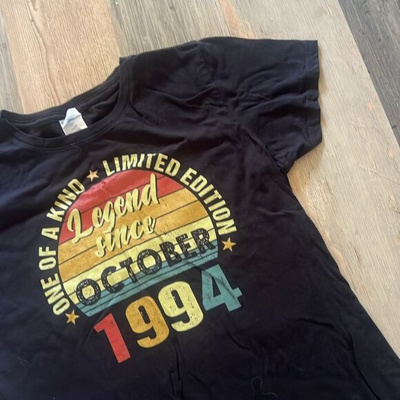 Legend Since October 1994 Birthday T-Shirt Size: Medium (M) - Picture 1 of 11